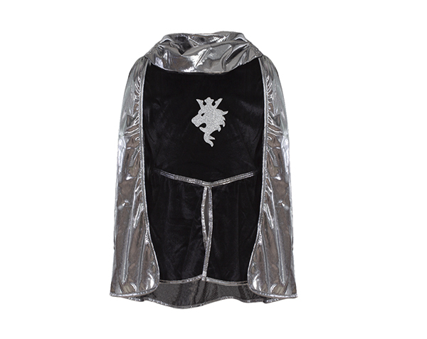 Silver Knight Tunic/Cape/Crown Size 9-10 de GP Disfraces