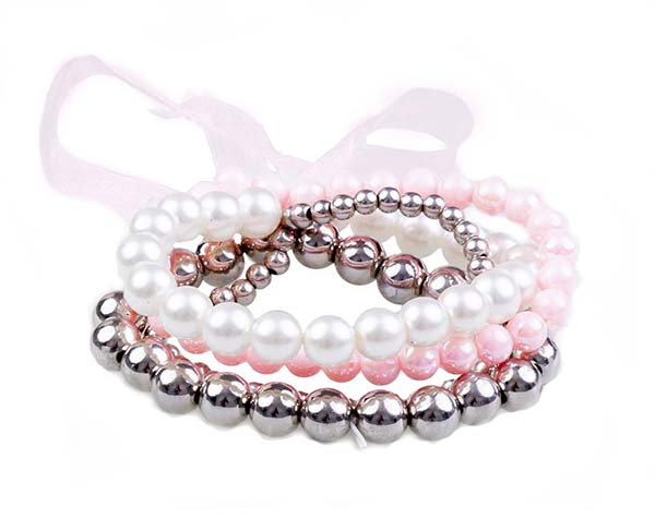 Pearly to Wed Bracelet Set de Great Pretenders