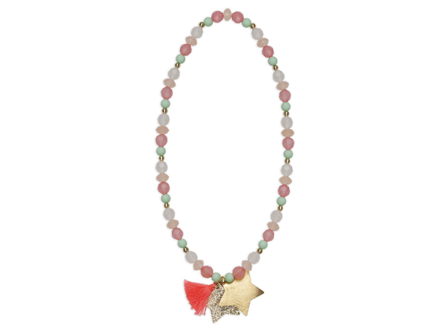 Boutique Sassy Tassy Necklace de GP Boutique Jowelry