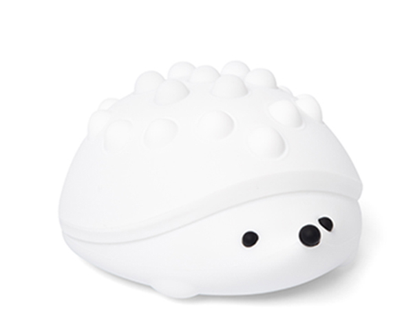 Lil Romeo Hedgehog  con mando de Little L Lights