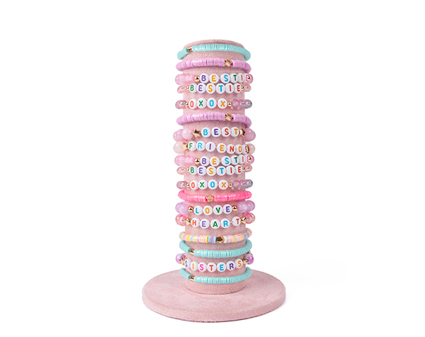 Pastel Concert Tour Bracelets with Velvet Display, 24 pcs, Assorted de GP Classic Jowelry