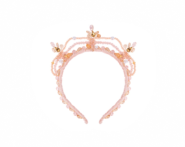 Blushing Crystals Beaded Tiara de GP Novedades JULIO-SEPTIEMBRE