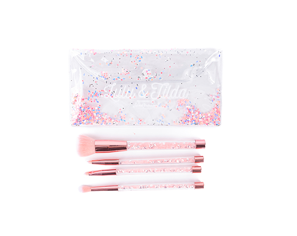 Glam Girl Glitter Brush Set with Bag de GP Novedades JULIO-SEPTIEMBRE
