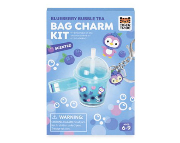 Bag Charm Kit - Blueberry Bubble Tea  de Tigertribe Manualidades